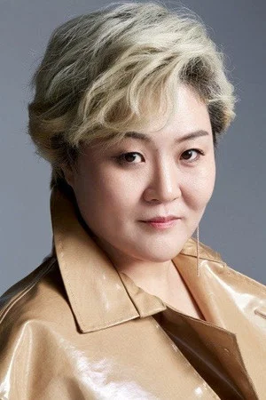 Photo of Lee Su-mi from the Latest Netflix gallery