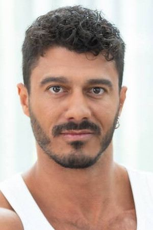 Photo of Lobo Carreira from the Latest Netflix gallery