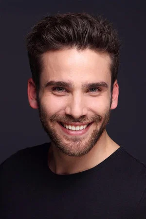 Photo of Oğuzhan Karbi from the Latest Netflix gallery