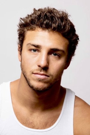 Tanner Zagarino photo