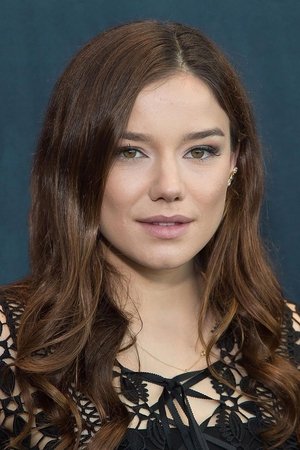 Hanna Mangan Lawrence photo