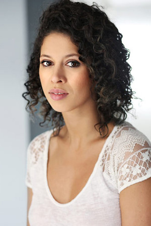 Nadia Essadiqi photo