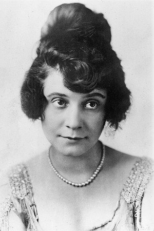 Photo of Minta Durfee from the Latest Netflix gallery