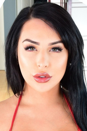 Photo of Chanel Santini from the Latest Netflix gallery