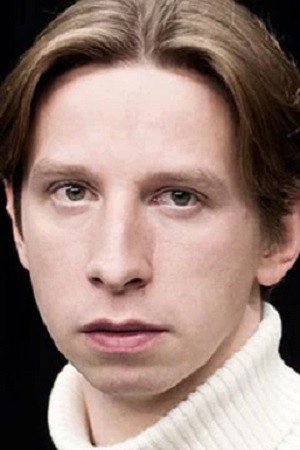 Dmitry Lysenkov photo