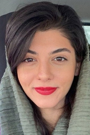 Mahsa Tahmasebi photo