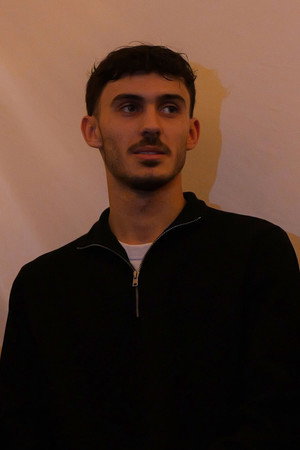 Photo of Arthur Gautier from the Latest Netflix gallery