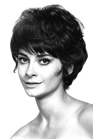 Elizabeth Ashley photo