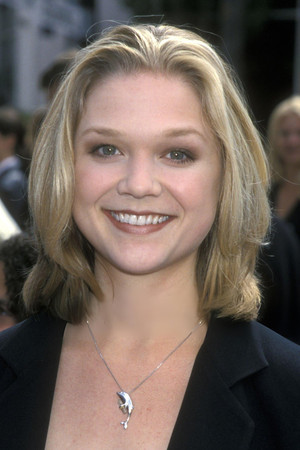 Ariana Richards photo