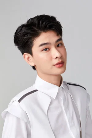 Photo of Chayanon Phakthin from the Latest Netflix gallery