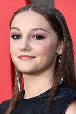 Photo of Reagan Shumate from the Latest Netflix gallery