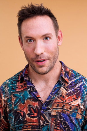 Photo of Luke Sholl from the Latest Netflix gallery