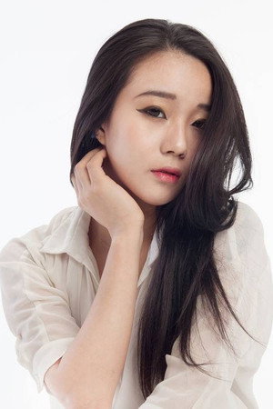 Photo of Ahn So-hee from the Latest Netflix gallery