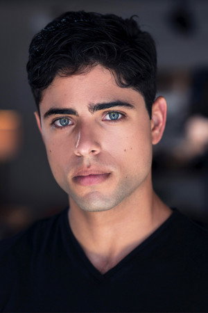 Photo of Eric Freeman from the Latest Netflix gallery