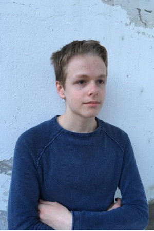 Photo of Seza Tiyara Selen from the Latest Netflix gallery