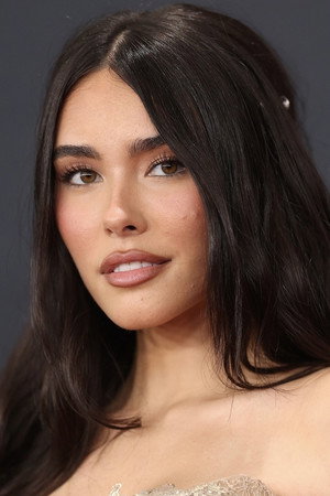 Photo of Madison Beer from the Latest Netflix gallery
