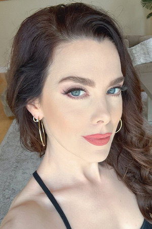 Photo of Nicole Vaunt from the Latest Netflix gallery