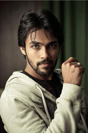 Photo of Aarav Kizar from the Latest Netflix gallery