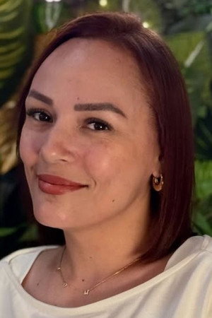 Photo of Matet De Leon from the Latest Netflix gallery