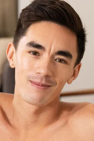 Photo of Cody Seiya from the Latest Netflix gallery