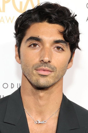 Taylor Zakhar Perez photo