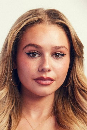 Ruby Rose Turner photo