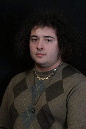 Photo of Aran Testa from the Latest Netflix gallery
