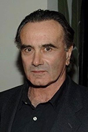 Dan Hedaya photo