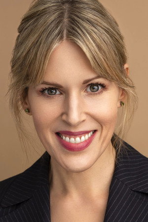 Photo of Sarah Johns from the Latest Netflix gallery