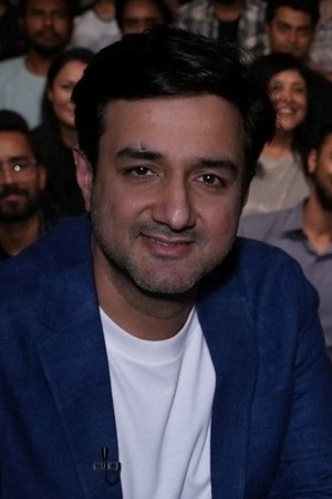 Photo of Siddharth Anand from the Latest Netflix gallery