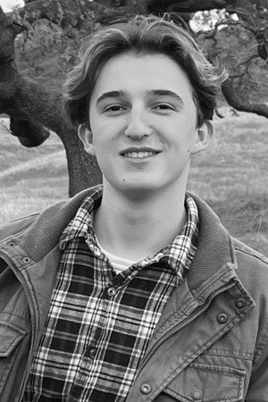 Photo of Cameron Winick from the Latest Netflix gallery
