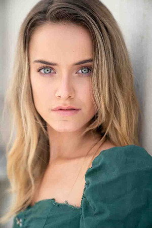 Photo of Arnijka Larcombe-Weate from the Latest Netflix gallery
