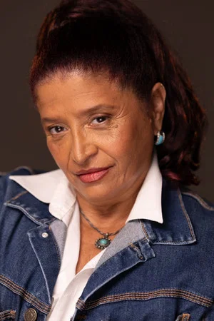 Photo of Silvia Duarte from the Latest Netflix gallery