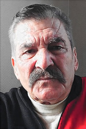 Hikmet Taşdemir photo