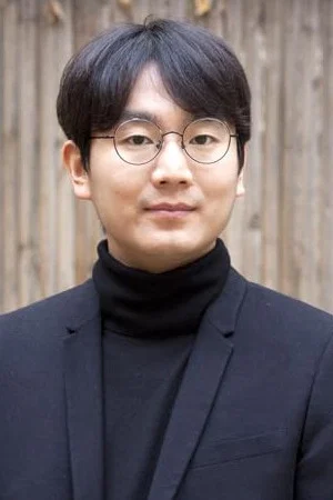 Photo of Gu Xiaogang from the Latest Netflix gallery
