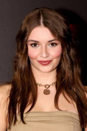 Photo of Gemma Brooke Allen from the Latest Netflix gallery