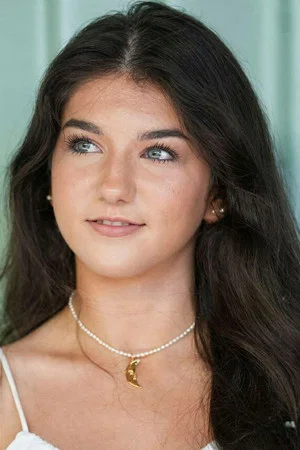 Photo of Saise Quinn from the Latest Netflix gallery