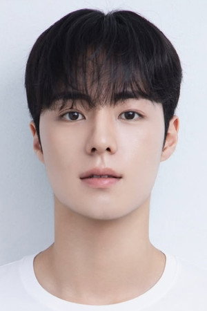 Photo of Kim Ye-chan from the Latest Netflix gallery