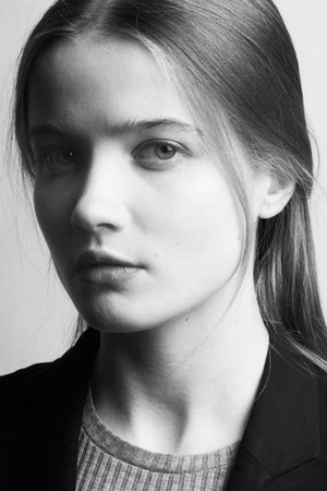 Mariya Poezzhaeva photo