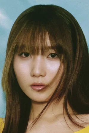 Photo of Lilas Ikuta from the Latest Netflix gallery