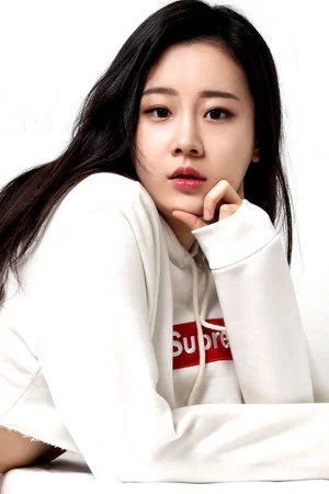 Photo of Han Seo-ah from the Latest Netflix gallery
