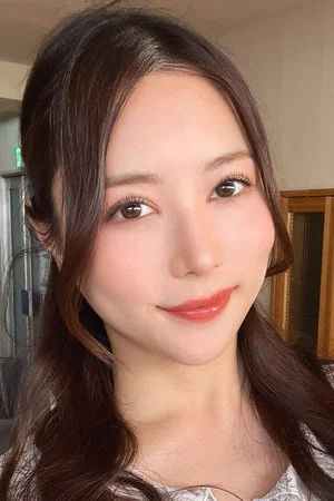 Photo of Miu Shiramine from the Latest Netflix gallery