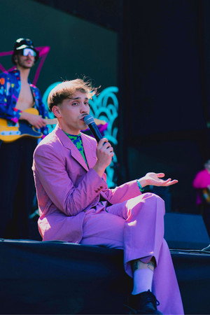 Photo of Manu Piró from the Latest Netflix gallery