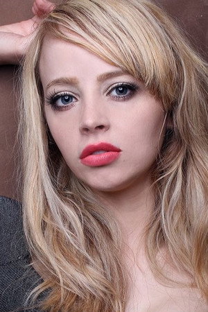 Photo of Jessica Willis from the Latest Netflix gallery