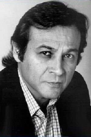 Richard Yniguez photo