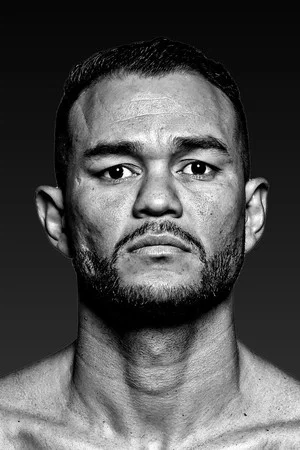 Photo of Endry Saavedra from the Latest Netflix gallery
