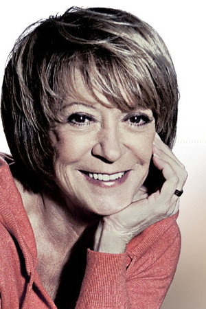 Photo of Alice Dona from the Latest Netflix gallery