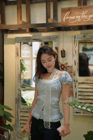 Photo of Ji Zrong from the Latest Netflix gallery
