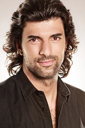 Engin Akyürek photo