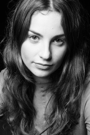 Photo of Lauren Grinberg from the Latest Netflix gallery